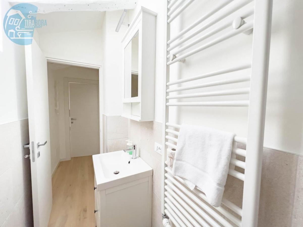 Corridoni 4C Tirabora Short Rent Apartment Trieste Luaran gambar